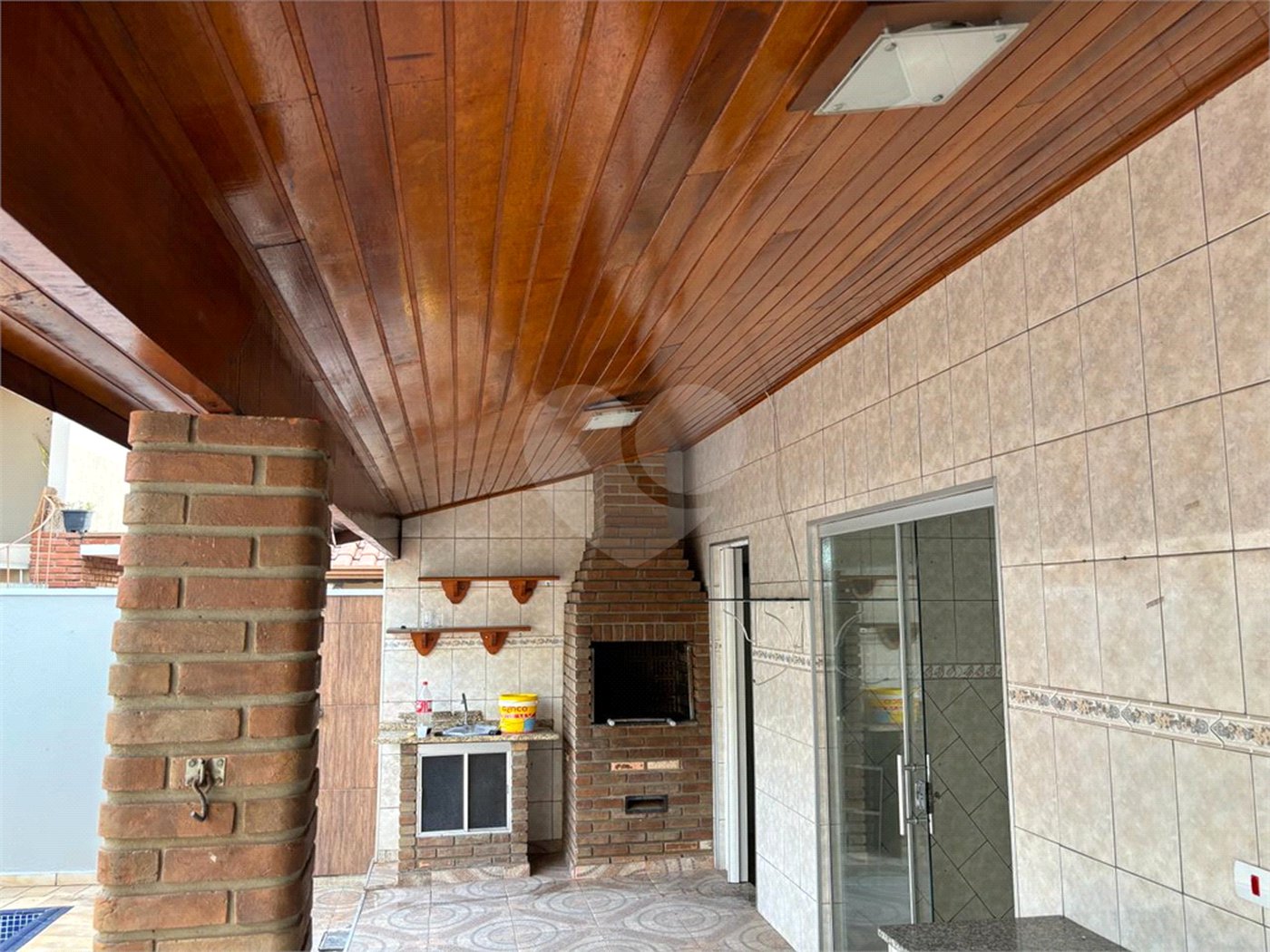 Casa à venda com 3 quartos, sendo 1 suíte, em Jardim São Judas Tadeu, Salto, SP