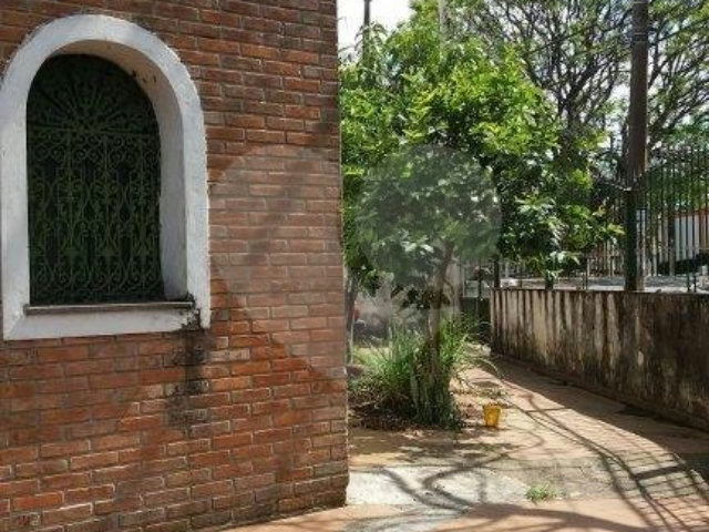 Sobrado à venda com 4 quartos, sendo 1 suíte,  em Tremembé, São Paulo, SP