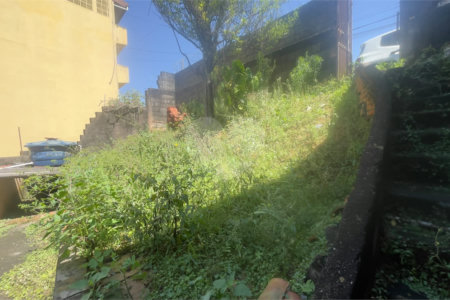 Terreno à venda com 3 quartos em Jardim Rizzo, São Paulo, SP