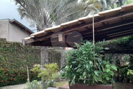 Casa à venda com 2 suítes em Jardim Caçula, Jundiaí, SP