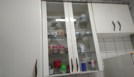 Apartamento à venda com 3 quartos, sendo 1 suíte,  em Vila Rubens, Mogi das Cruzes, SP