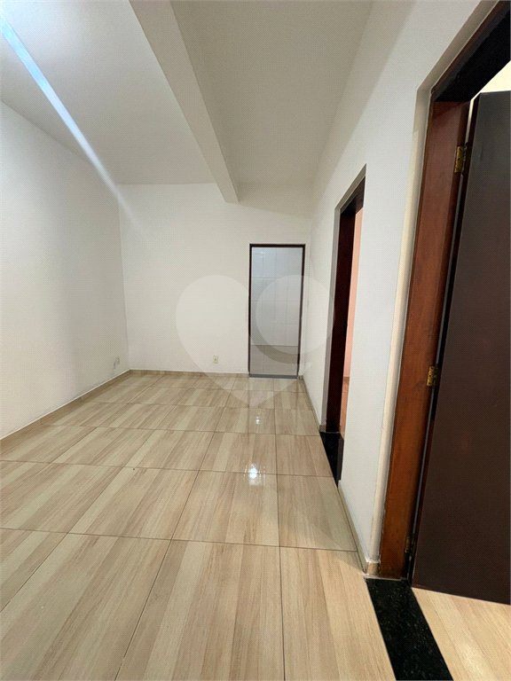 Casa Térrea à venda com 2 quartos em Jardim América, Poá, SP