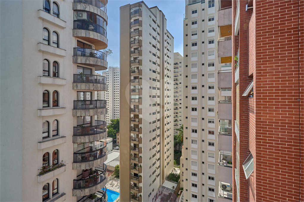 Apartamento para alugar com 1 quarto em Moema, São Paulo, SP