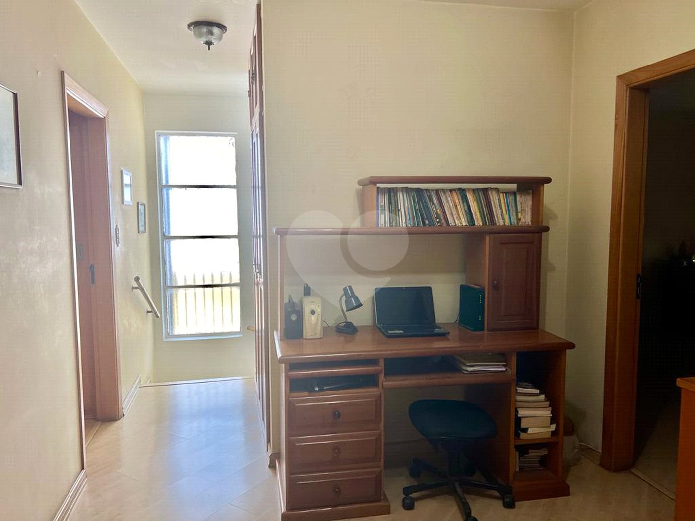 Casa à venda com 4 quartos, sendo 1 suíte, em Jardim das Vertentes, São Paulo, SP