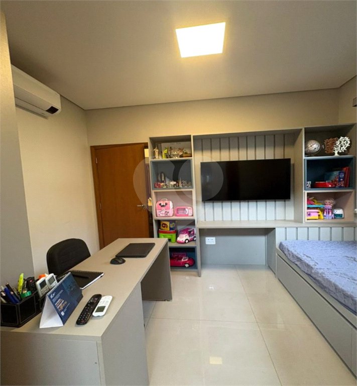 Casa à venda com 3 suítes no condomínio Residencial Terras de Siena, Ribeirão Preto - SP