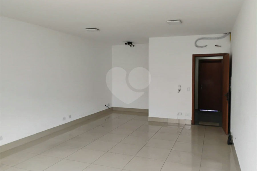 Ótima sala comercial para locação na Vila Santa Catarina