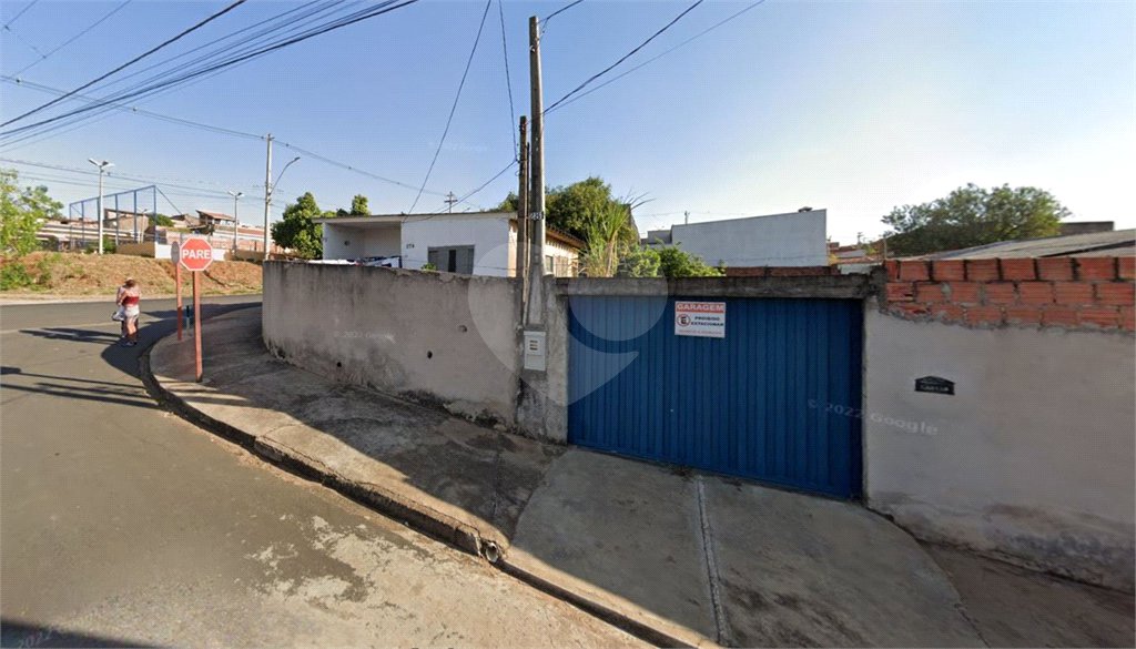 Terreno de esquina no Cidade Aracy.