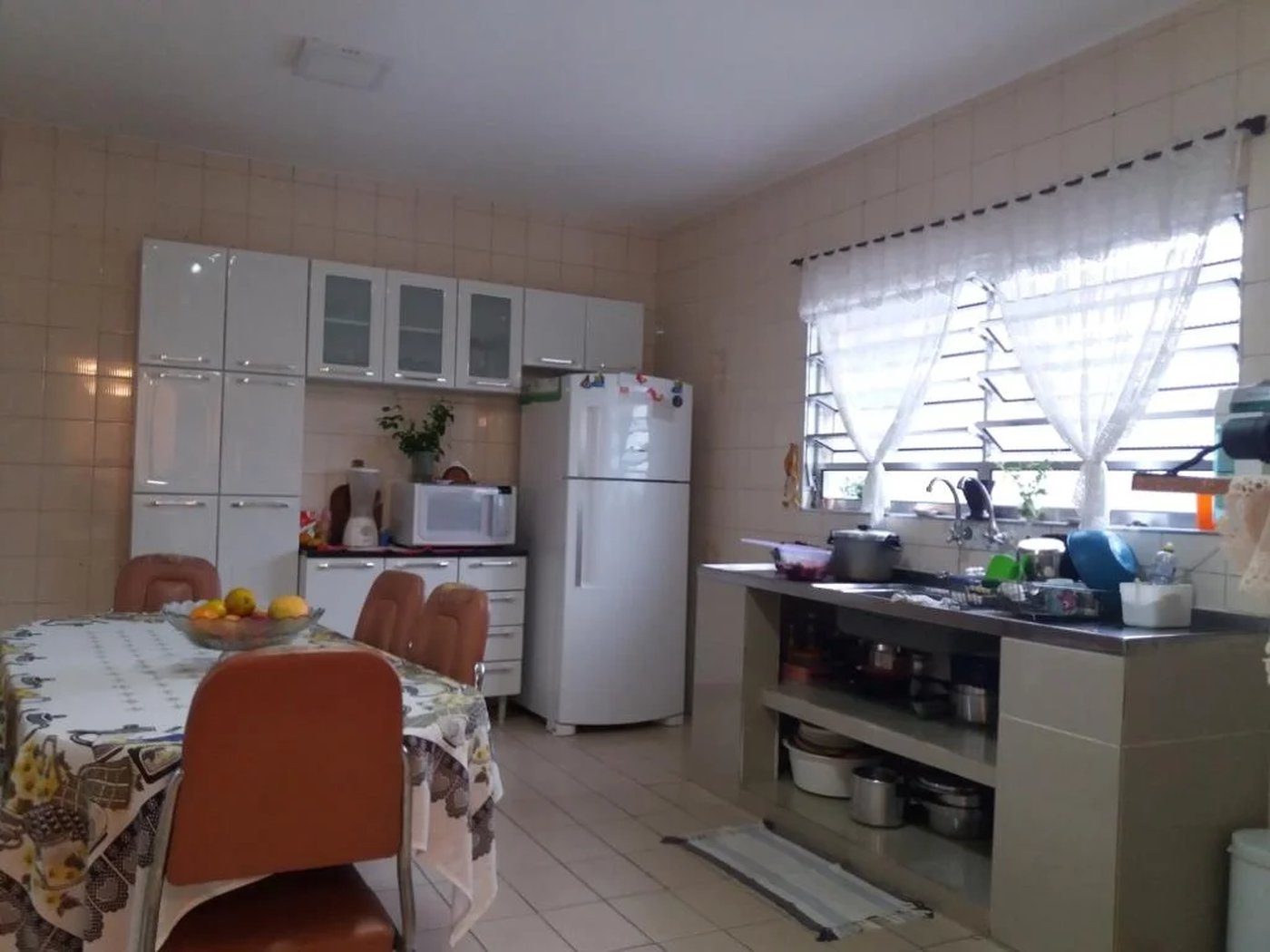 Casa à venda com 4 quartos, sendo 1 suíte, em Jardim Helga, São Paulo, SP