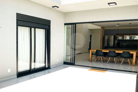 Casa à venda com 3 suítes no condomínio Residencial Mantova, Indaiatuba - SP
