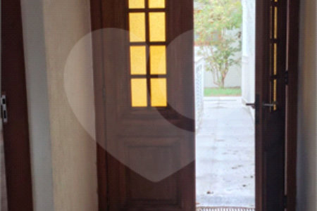 Casa de Vila à venda com 3 quartos, sendo 2 suítes, em Santo Amaro, São Paulo, SP