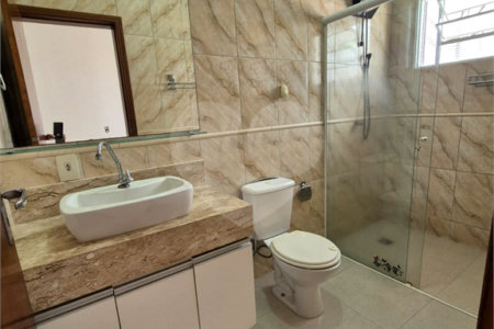 Casa Térrea à venda com 3 quartos, sendo 1 suíte, no Centro, Vinhedo, SP