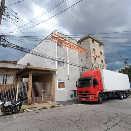 Casa à venda com 2 quartos no condomínio Regina, São Paulo - SP