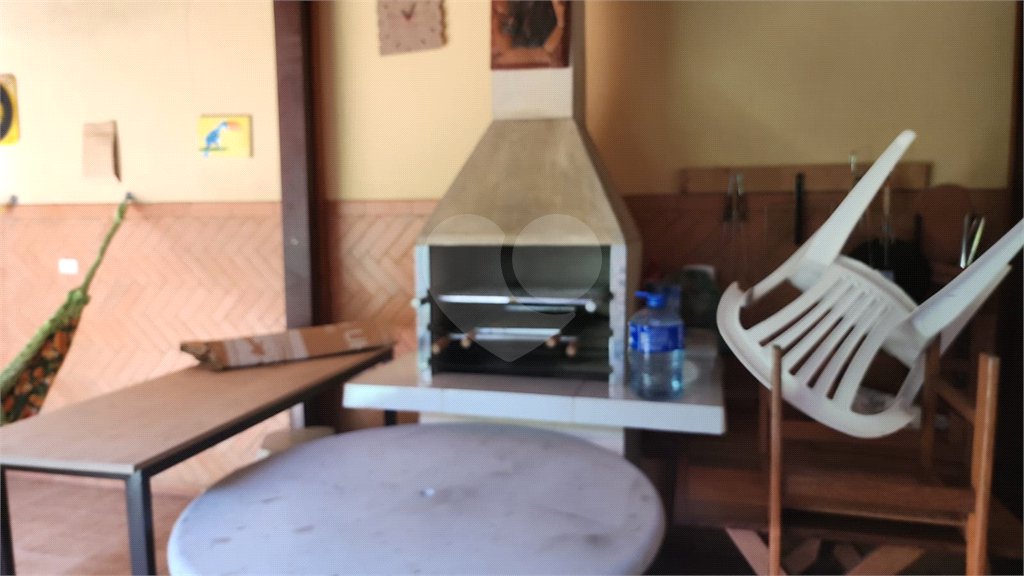 Casa à venda com 3 quartos, sendo 2 suítes, em Indianópolis, São Paulo, SP