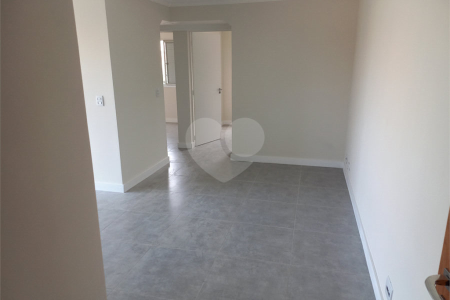 Apartamento à venda com 2 quartos em Parada Inglesa, São Paulo, SP
