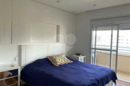 Apartamento à venda com 4 suítes em Vila Suzana, São Paulo, SP