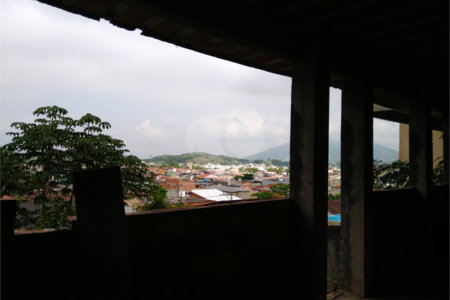 Casa à venda com 4 quartos, sendo 2 suítes, em Campo Grande, Rio de Janeiro, RJ