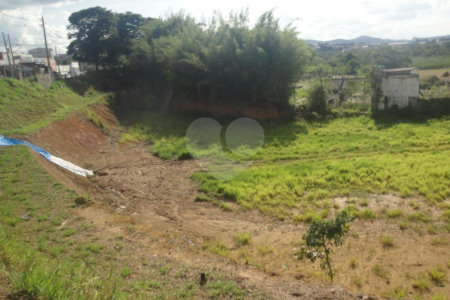 Terreno à venda em Portais (polvilho), Cajamar, SP