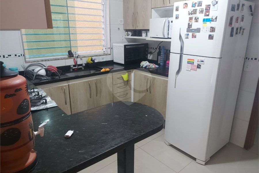 Sobrado à venda com 3 quartos, sendo 1 suíte, em Tremembé, São Paulo, SP