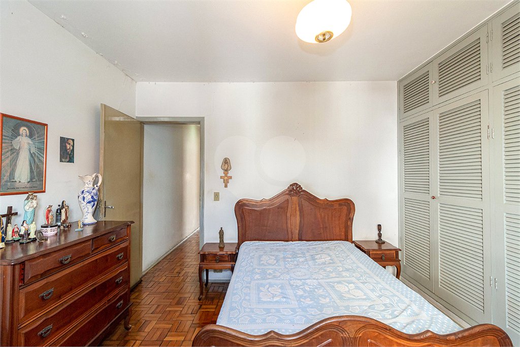 Sobrado à venda com 3 quartos em Jardim Vera Cruz, São Paulo, SP