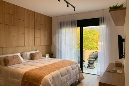Casa à venda com 4 suítes no condomínio La Reserva Ii, Atibaia - SP