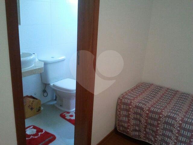 Casa à venda com 4 suítes em Guaxinduva, Atibaia, SP