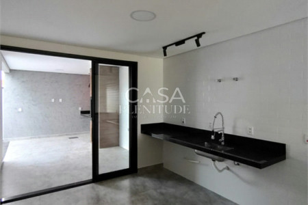 Casa em condomínio à venda com 3 quartos, sendo 1 suíte,  em Horto Florestal, Sorocaba, SP