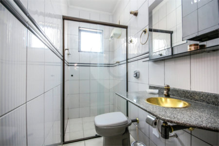 Casa à venda com 6 quartos, sendo 4 suítes, em Vila Anglo Brasileira, São Paulo, SP