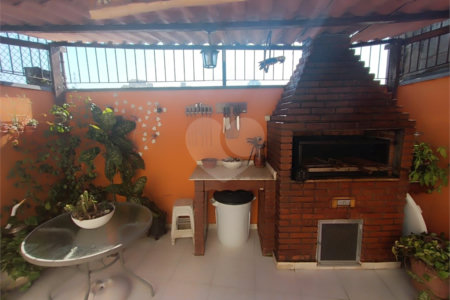 Sobrado à venda com 3 quartos, sendo 1 suíte, em Jaguaré, São Paulo, SP