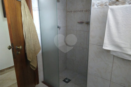 Casa à venda com 3 quartos, sendo 1 suíte, em Chácara São João, São Carlos, SP