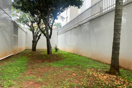 Apartamento à venda com 4 suítes em Indianópolis, São Paulo, SP