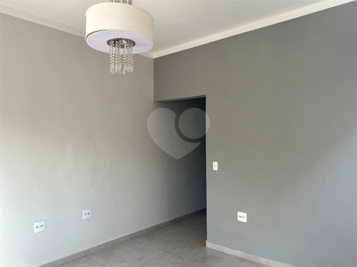 Casa à venda com 2 quartos, sendo 1 suíte, em Vila Santana, Itapetininga, SP