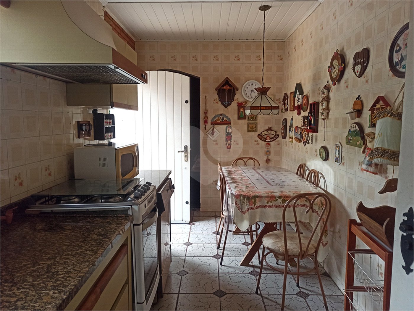Casa Térrea à venda com 4 quartos, sendo 2 suítes,  em Jardim Paulista, Atibaia, SP