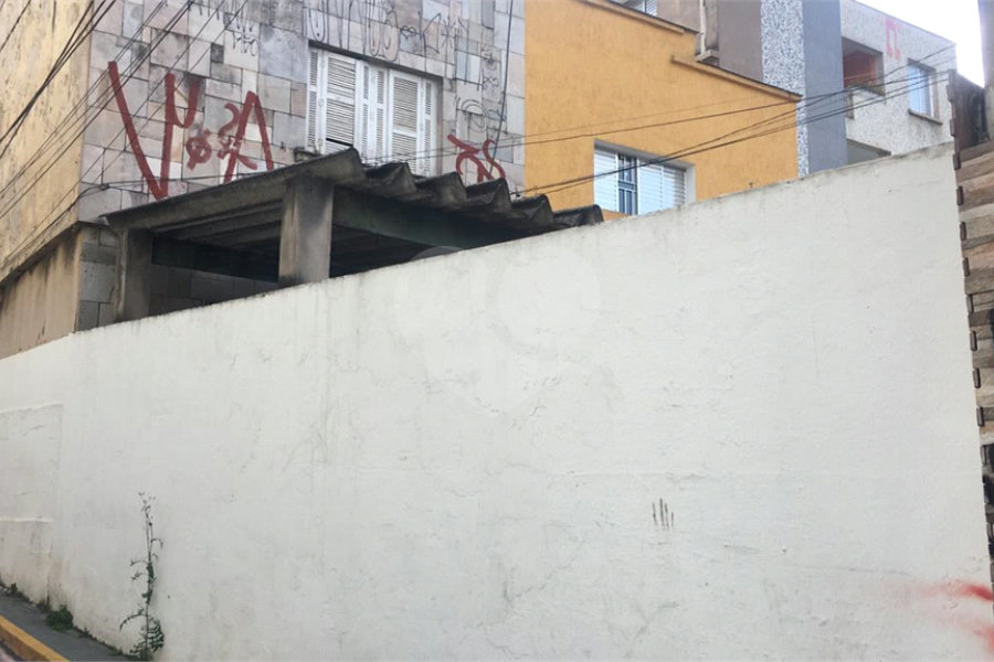 Sobrado à venda com 2 quartos em Santana, São Paulo, SP