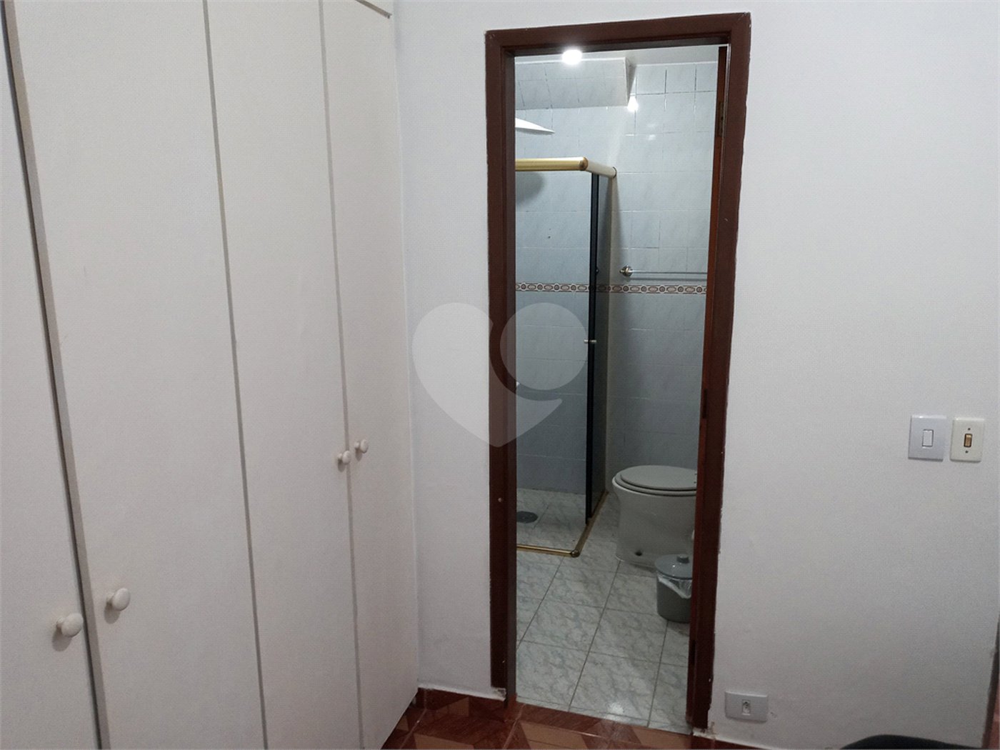 Casa Térrea à venda ou para alugar com 4 quartos, sendo 1 suíte, em Jardim Aeroporto, São Paulo, SP