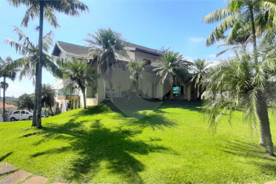 Casa à venda com 4 suítes no condomínio Parque Imperial da Cantareira, Mairiporã - SP