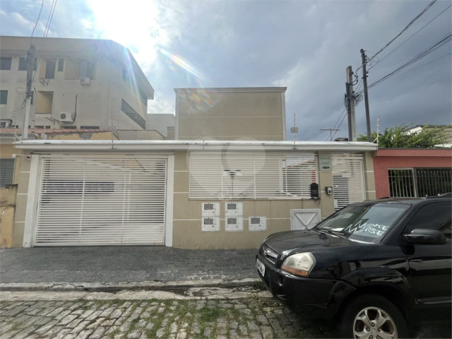 Casa à venda com 3 quartos, sendo 1 suíte,  no condomínio Capigaí, São Paulo - SP