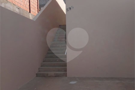 Casa à venda com 2 quartos, sendo 1 suíte,  em Reneville, Mairinque, SP