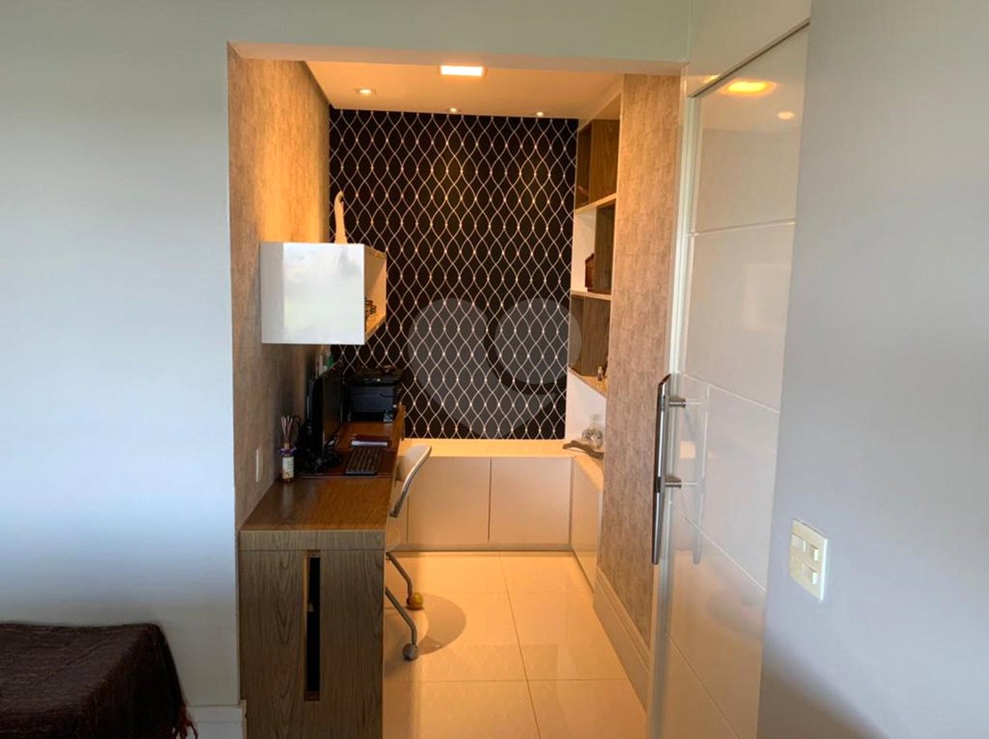 Apartamento à venda com 3 suítes em Vila Oliveira, Mogi das Cruzes, SP