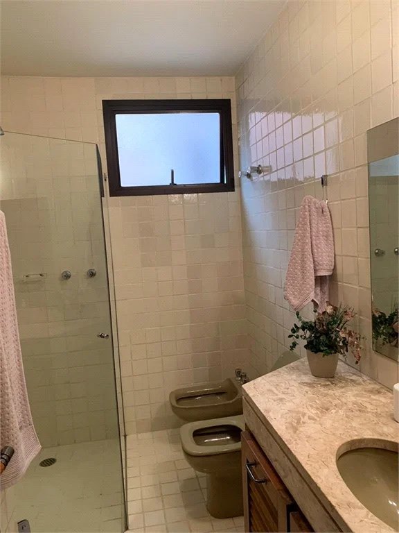 Apartamento à venda com 4 quartos, sendo 2 suítes, em Real Parque, São Paulo, SP