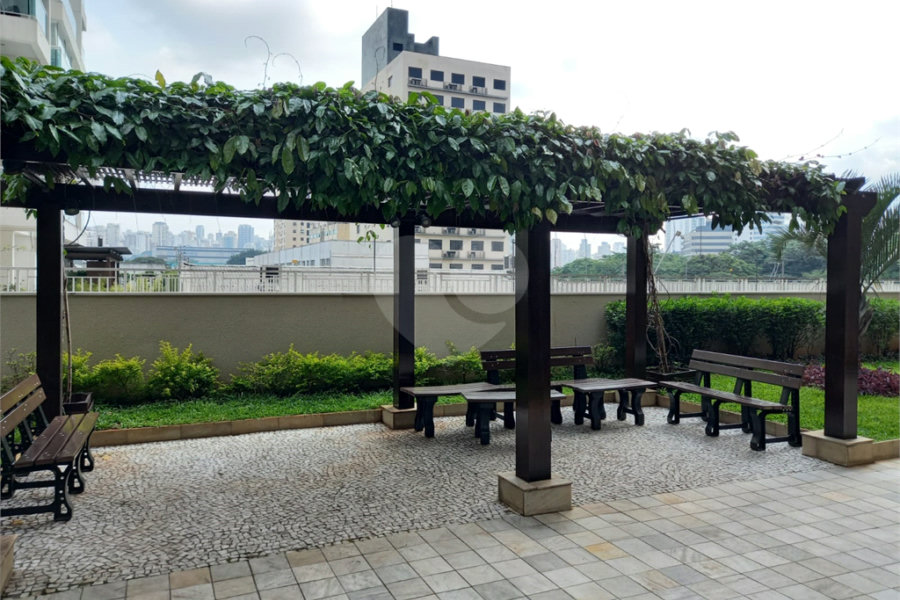 Apartamento à venda com 2 suítes em Barra Funda, São Paulo, SP