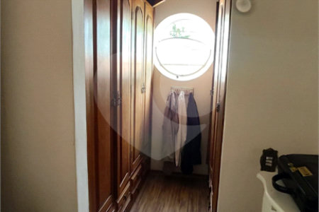 Casa Térrea à venda com 3 quartos, sendo 2 suítes, em Vila Oliveira, Mogi das Cruzes, SP