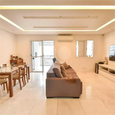 Apartamento no Ipiranga de 94m2 com 2 dorms, 1 suíte, 3 banheiros, 2 vagas. Estuda permuta.