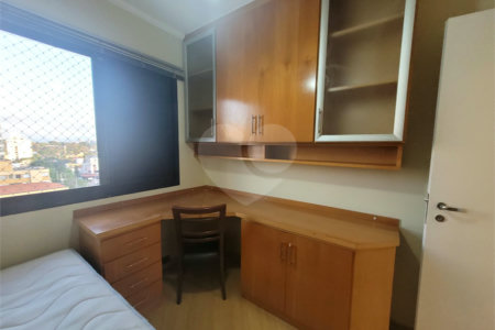 Apartamento para alugar com 3 quartos, sendo 1 suíte,  em Vila Hamburguesa, São Paulo, SP
