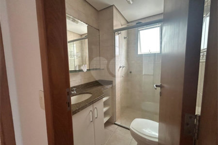 Apartamento para alugar com 3 quartos, sendo 1 suíte, em Pinheiros, São Paulo, SP