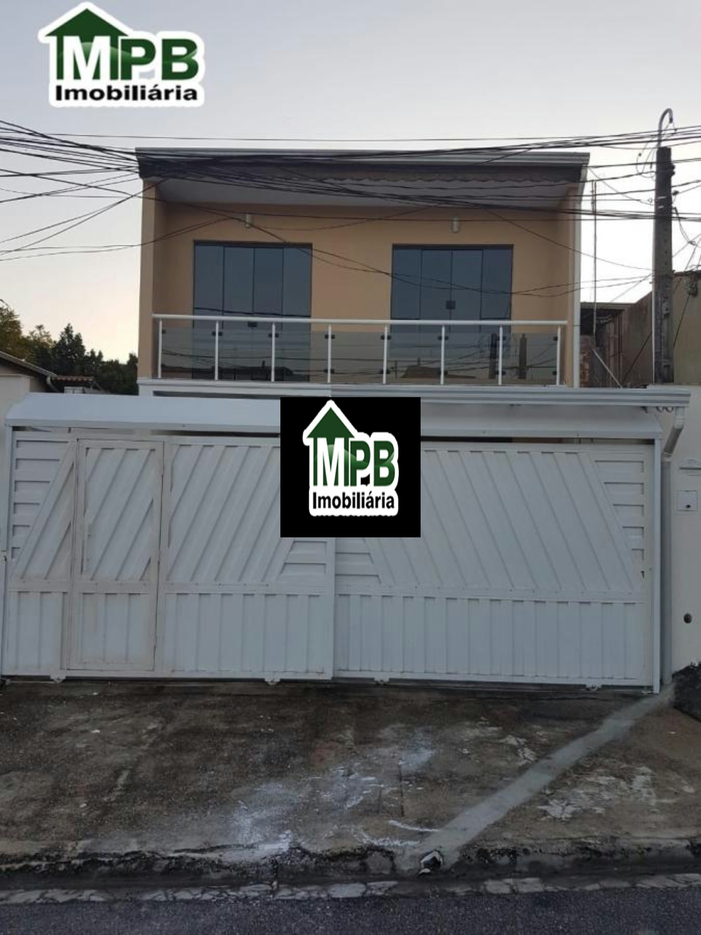 Sobrado à venda com 2 quartos, sendo 1 suíte, em Jardim Santa Luiza, Sorocaba, SP