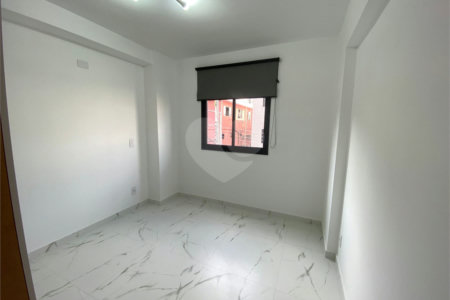 Apartamento à venda com 2 quartos em Parada Inglesa, São Paulo, SP