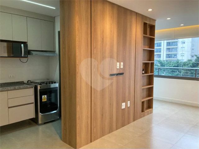 Apartamento para alugar com 2 quartos, sendo 1 suíte,  em Campo Belo, São Paulo, SP