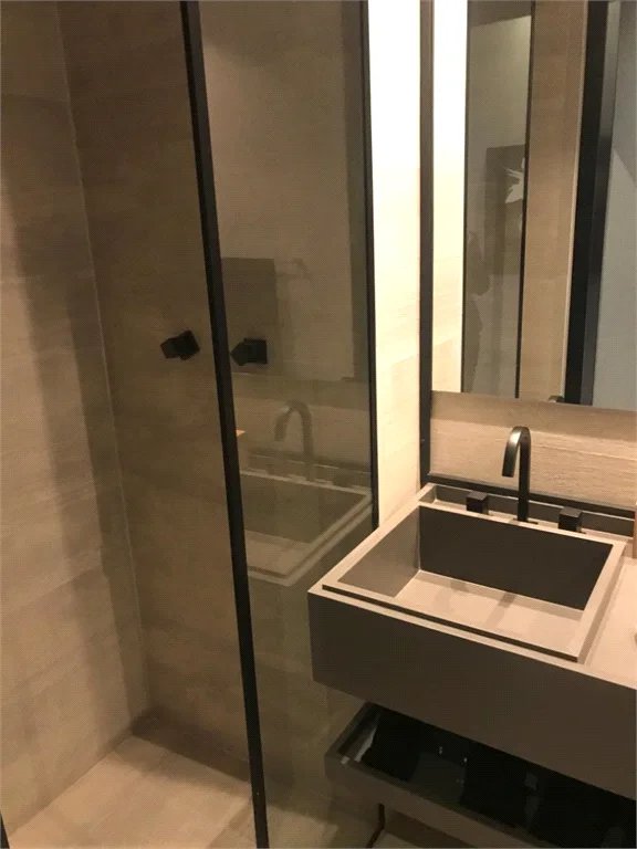 Apartamento à venda com 2 quartos, sendo 1 suíte, em Jardim das Acácias, São Paulo, SP