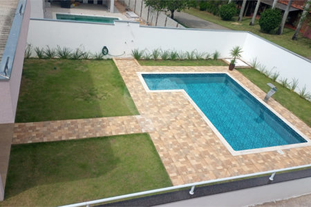 Casa à venda com 5 suítes no condomínio Village da Serra, Araçoiaba da Serra - SP