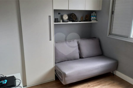 Apartamento à venda com 3 quartos, sendo 1 suíte, em Jardim Luísa, São Paulo, SP